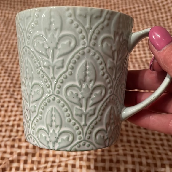 Fleur de Lys mug. 15 oz - Picture 1 of 5